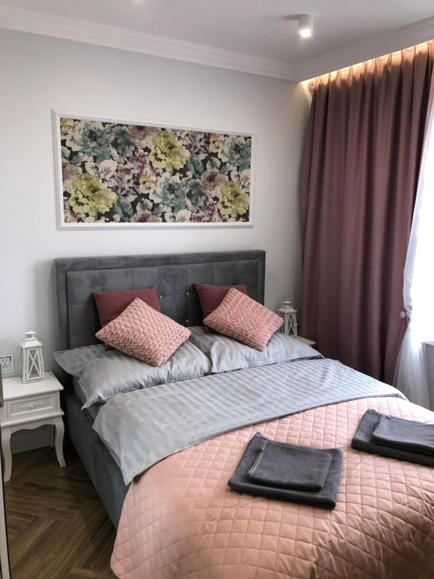 Family & Business Sauna Apartments Paderewskiego Sienkiewicza No2 Centrum Downtown - 2 Bedroom With Private Sauna, Bath With Hydromassage, Parking เคียลเซ ภายนอก รูปภาพ